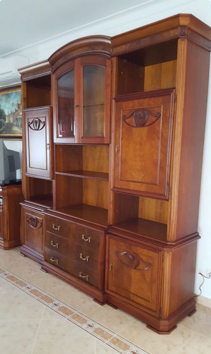 Móvel de sala Cerejeira