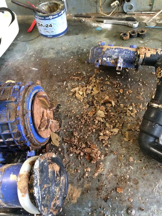 Ремонт и обслуживание насосов,станций SOLOLIFT (Сололифт).Мастерская.