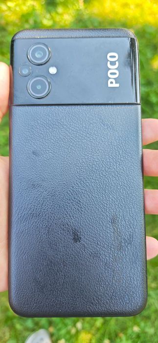 Телефон poco m 5