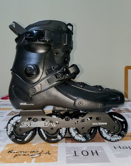 FR Skates FR1 80 Inline Skates

With upgraded frame brake and 4 new wh