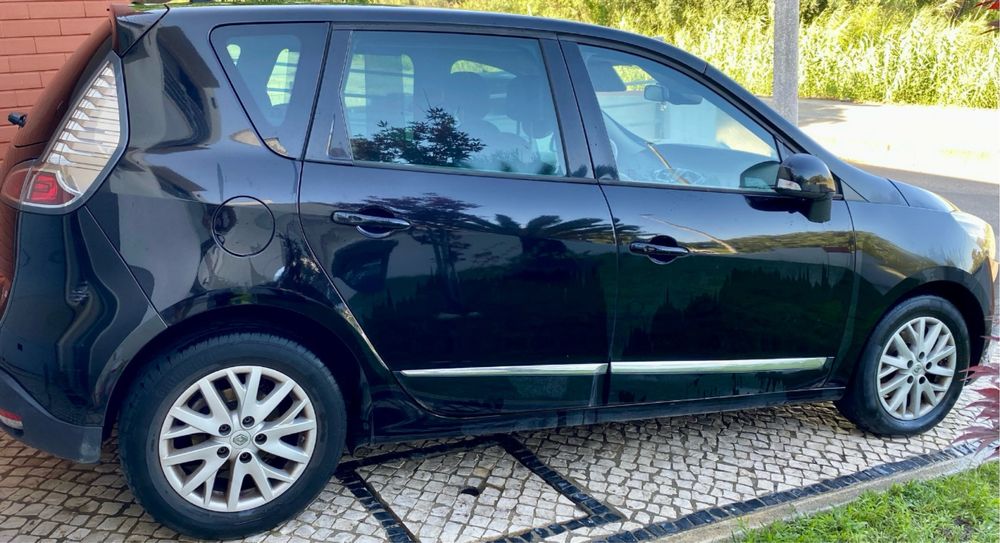 Renault Scenic 1.5 dCi 110cv - 138.000km