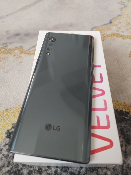 Lg velvet 5g komplet bdb stan
