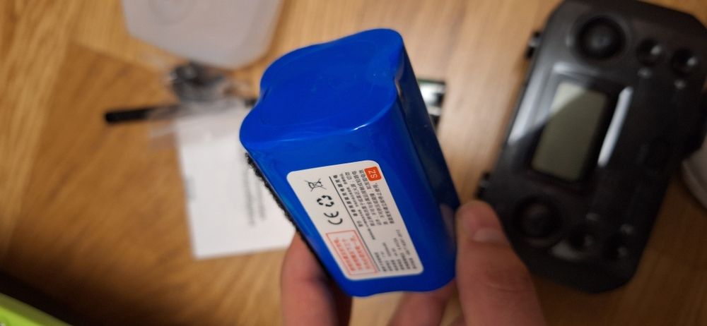 Łódka zanętowa D19 GPS wędkarstwo