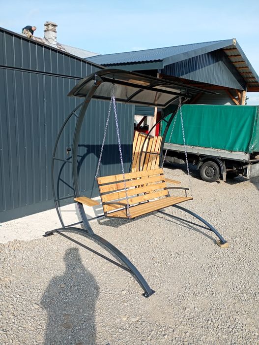 Huśtawka ogrodowa  metalowa