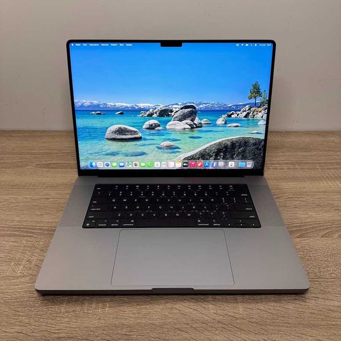 Macbook Pro 16" 2023 M2 Pro / 32Gb DDR5 / SSD 512Gb акб:92% (код: M1235)