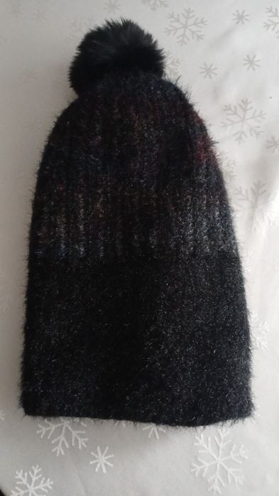 Czapka damska, młodzieżowa