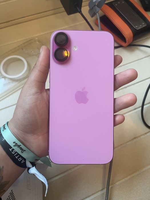 Vendo iphone 16 plus 128 Gb versao EUA