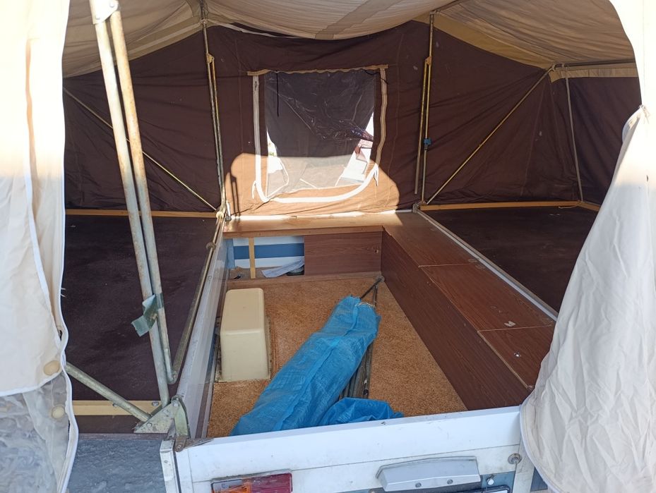 Przyczepka namiotowa kempingowa