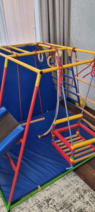 Детский металический спортивный комплекс с горкой и качелями Ранний  с