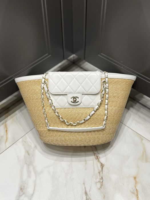 Koszyk Chanel White Leather