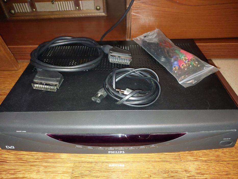 Telewizja satelitarna Dekoder DVB SAT Philips DSX kable 3szt komp=30zł