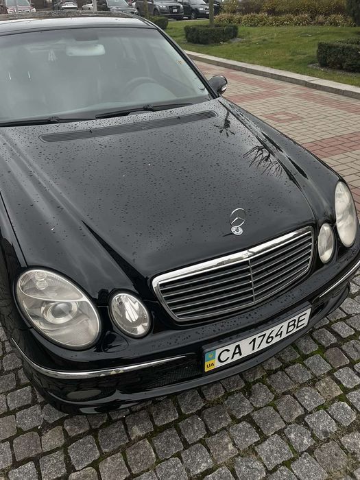 Мерседес Е350 2005р