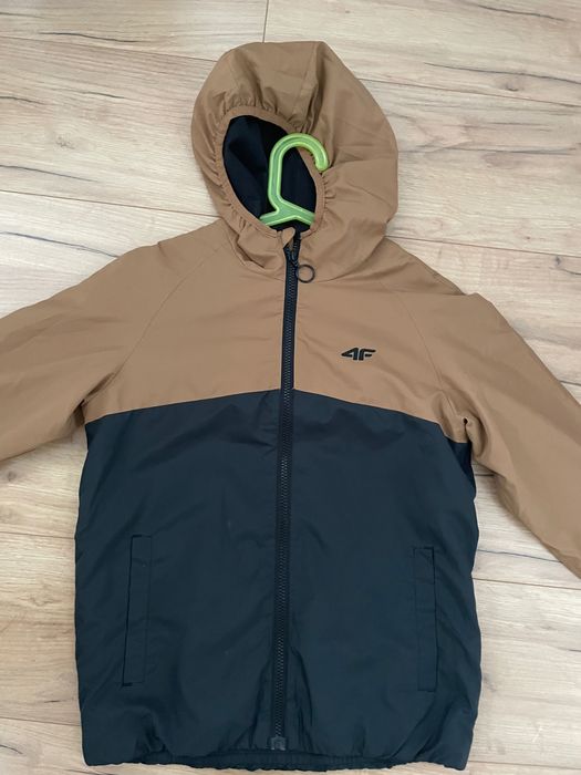 Kurtka wiatrówka 4F dla chłopca rozm 152