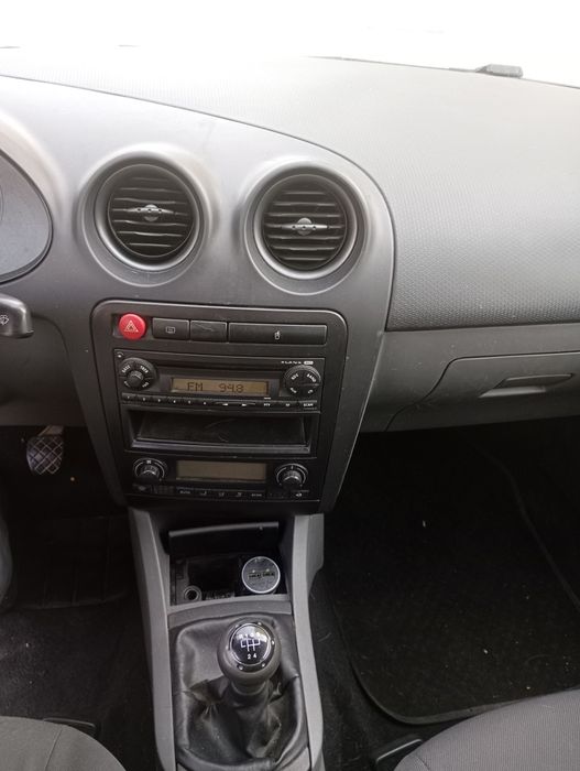 Vendo SEAT Ibiza 6l impecável — photo 5