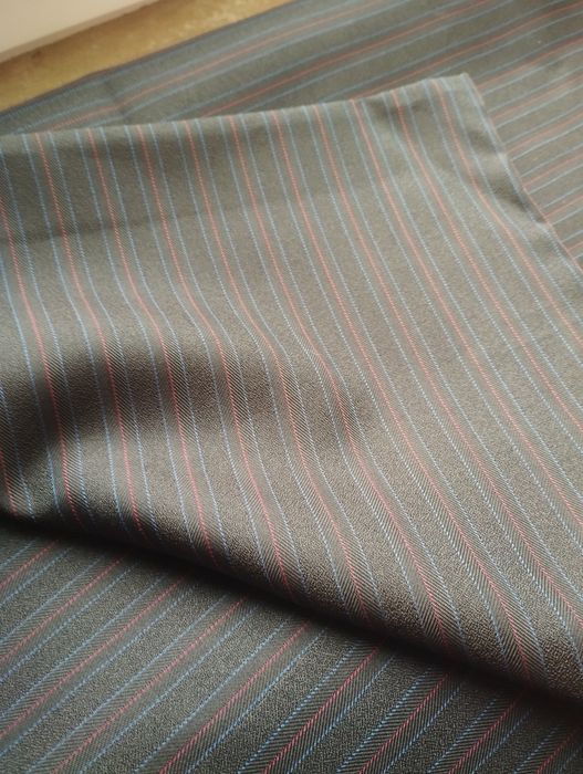 Отрез костюмной ткани