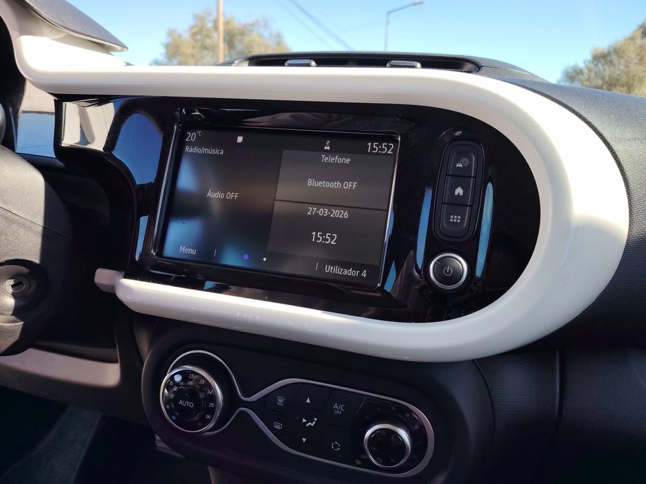 Renoult twingo zee elétrico