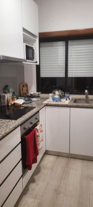 Arrenda-se T1 mobilado em quinta isolada na Serra Buarcos