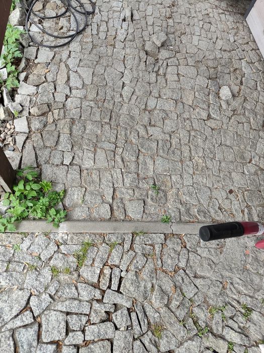 Oddam kamień łupek