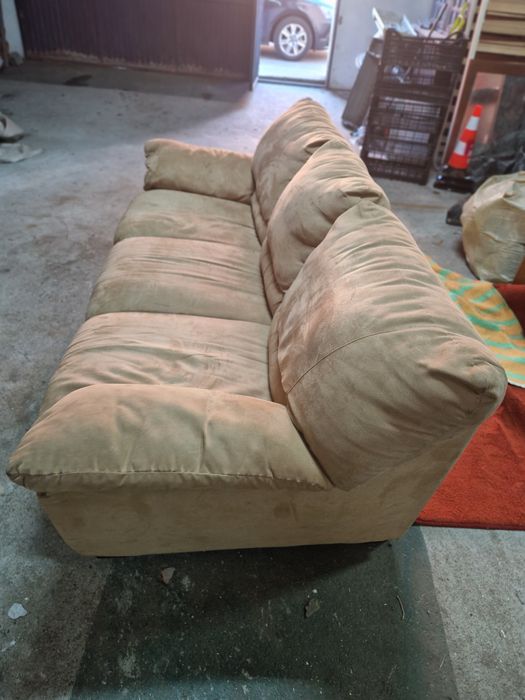 Sofá cama em hom estado