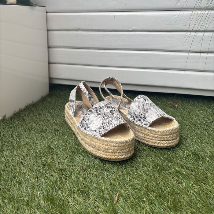 Sandały espadryle damskie