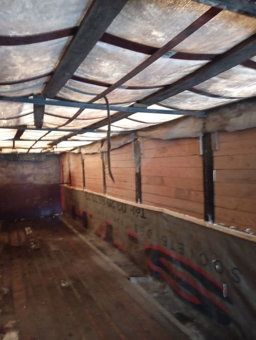 Продам напівпричіп контейнеровоз 70 кубів