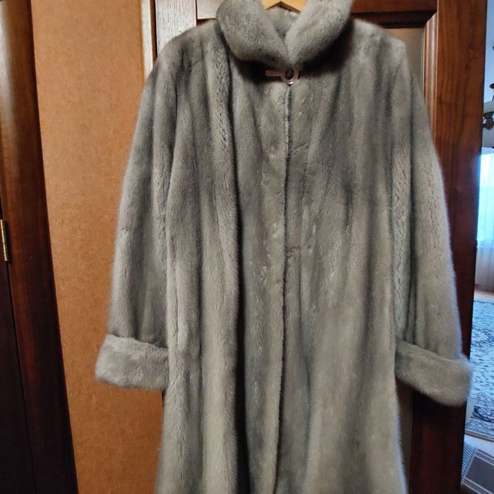 Шуба норкова Kopenhagen Fur, натуральна норка, колір графіт/сапфір