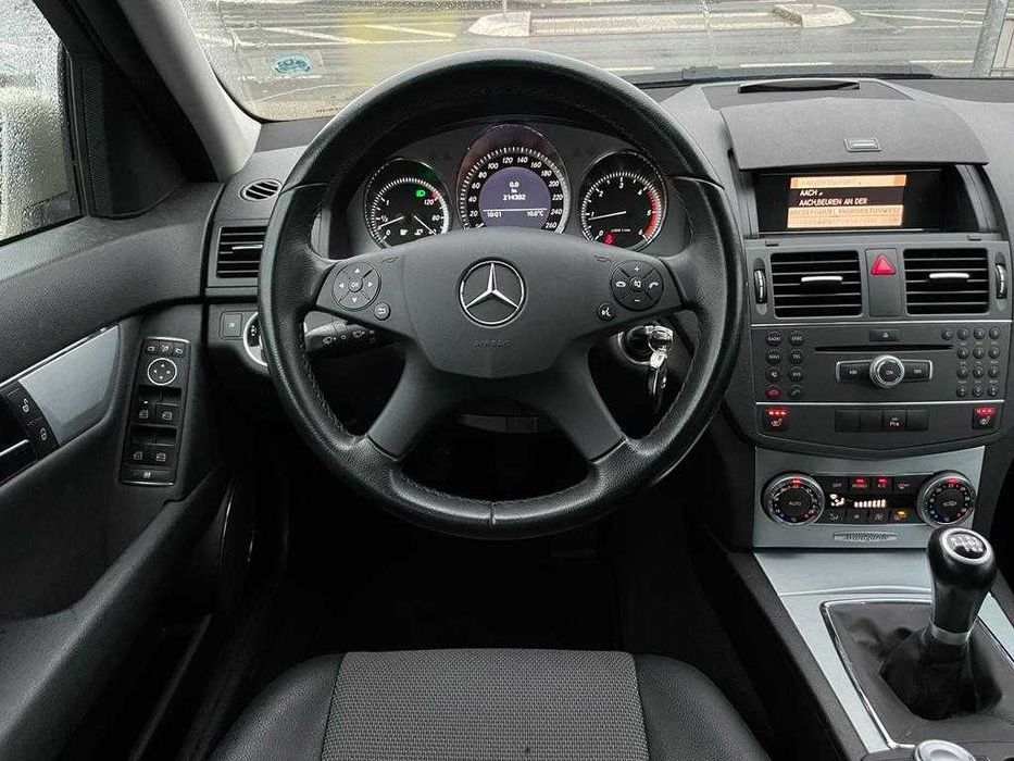 Mercedes C220 Advantagard 208 cv