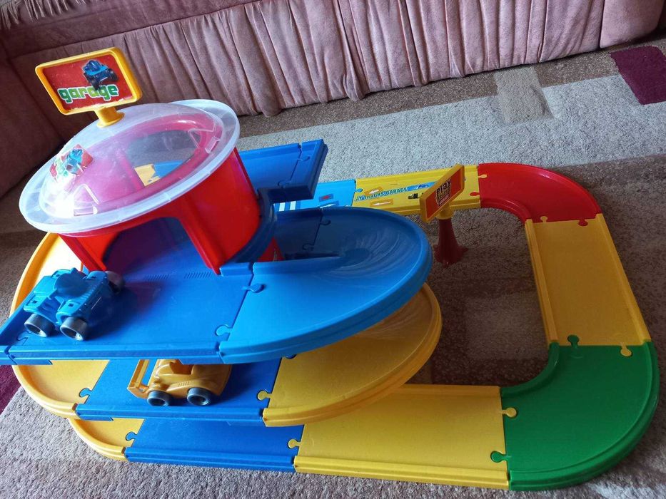 Трек для машинок