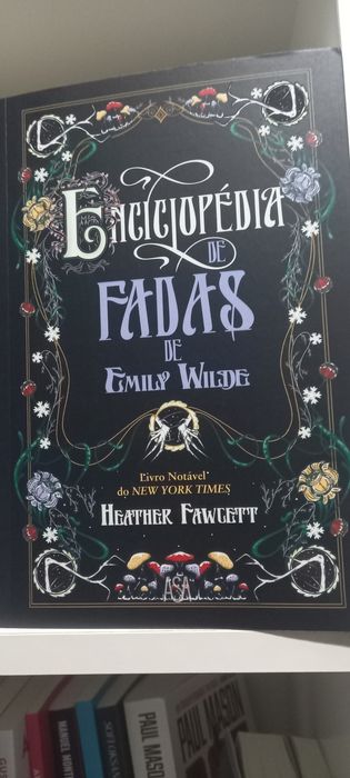 Enciclopédia de Fadas de Emily Wilde