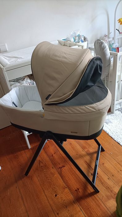 Alcofa Bébécar Wei com suporte easylock