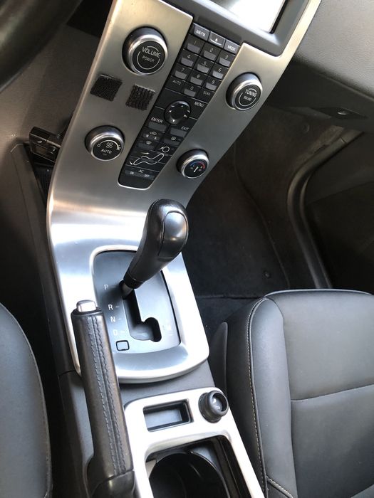 Вольво V50, автомат Aisin, 2.0 D, R- Design, cвiжопригнане