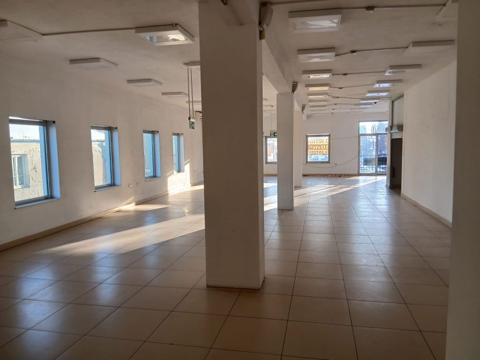 LOKAL 200 m2 do wynajęcia