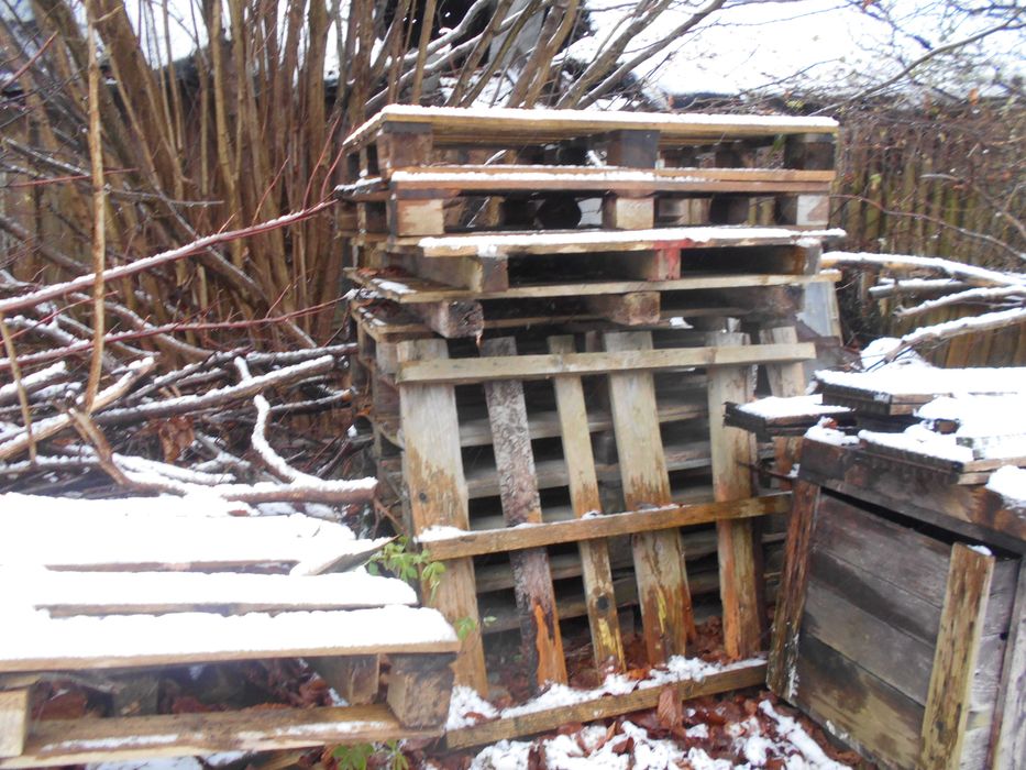 Sprzedam drewniane używane palety transportowe