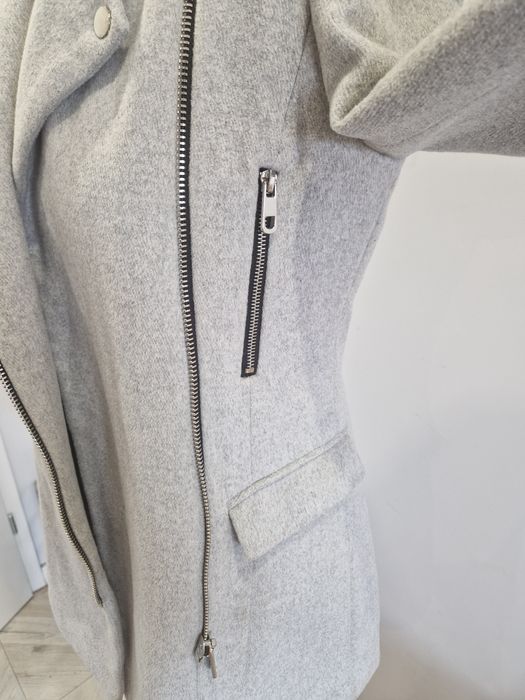 Płaszczyk z wełną