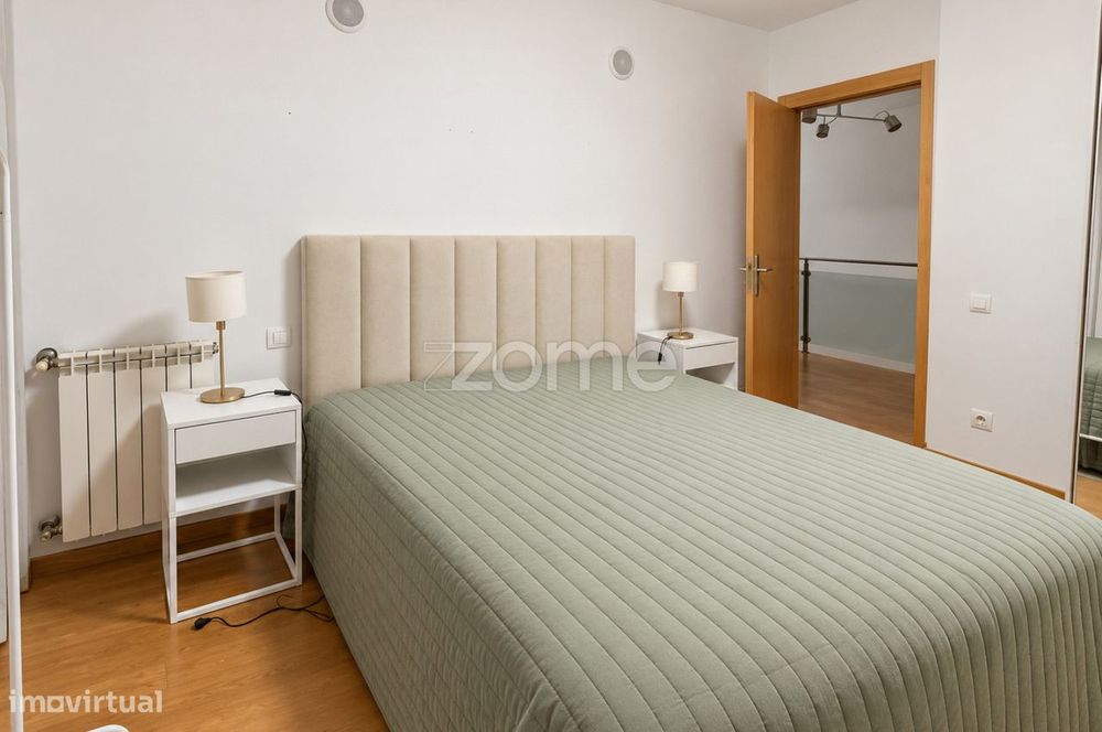 T2 Duplex mobilado ao Norteshoping|Garagem 2 carros|Matosinhos