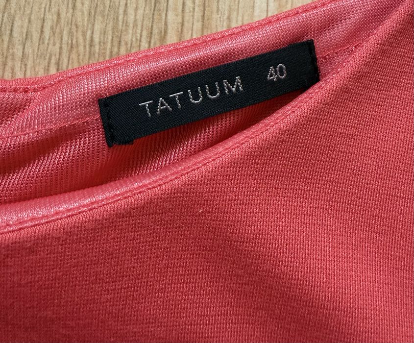 Malinowa sukienka Tatuum 40