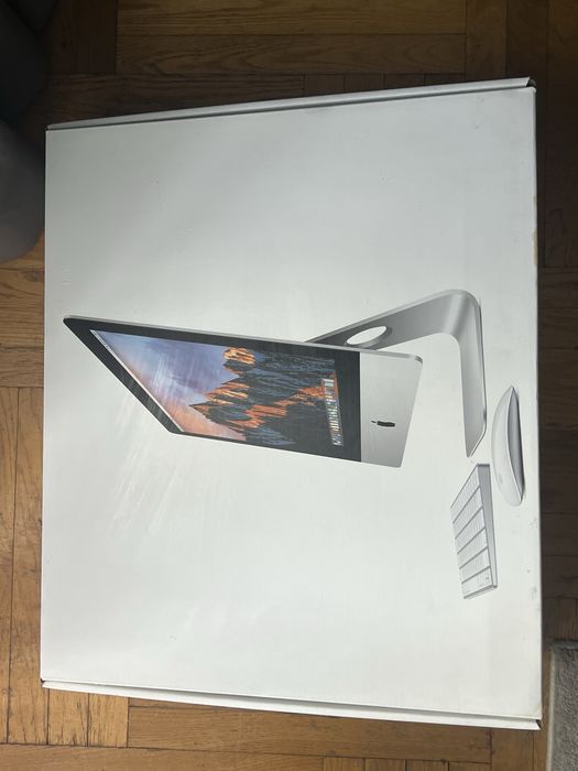 iMac 21.5" Retina 4K / i5 / 8GB / 1TB HDD / Magic Keyboard + Trackpad 2 / Stan BDB / Pudełko