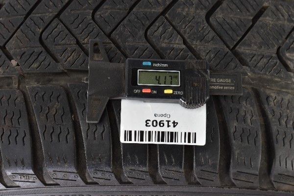 Opona Zimowa PIRELLI SOTTOZERO 3 235/45R18 94 V 4,17mm