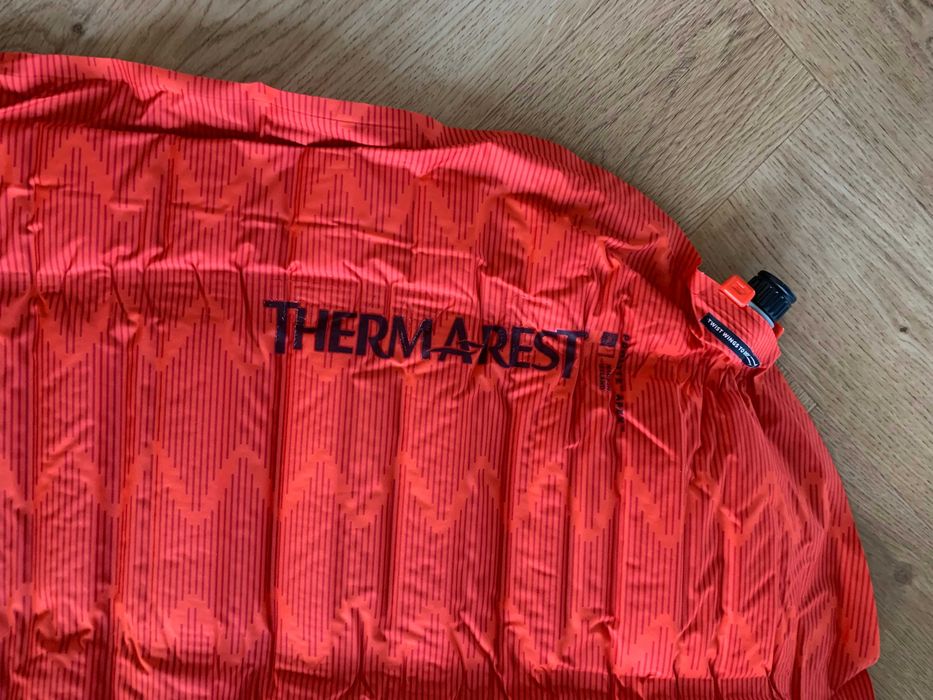Materac Thermarest Prolite Apex samopompujący