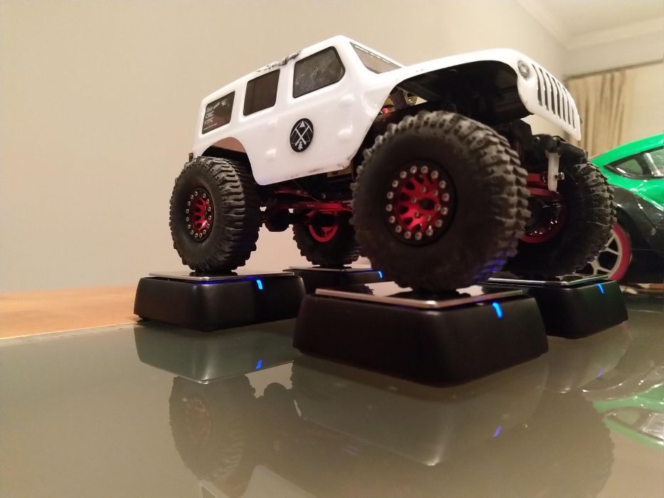 Axial SCX 24 com upgrades