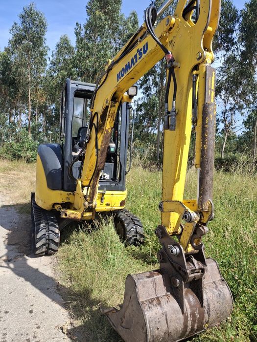 Mini-giratória  Komatsu PC27MR-2