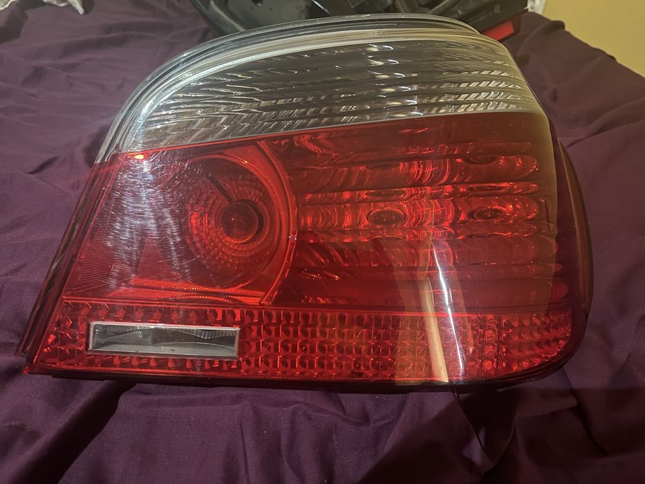 Sprzedam lampy tyl do bmw e60 przedlift