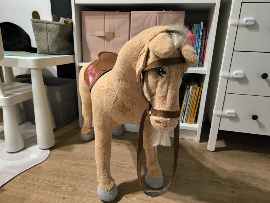 Konik Barbie Happy People