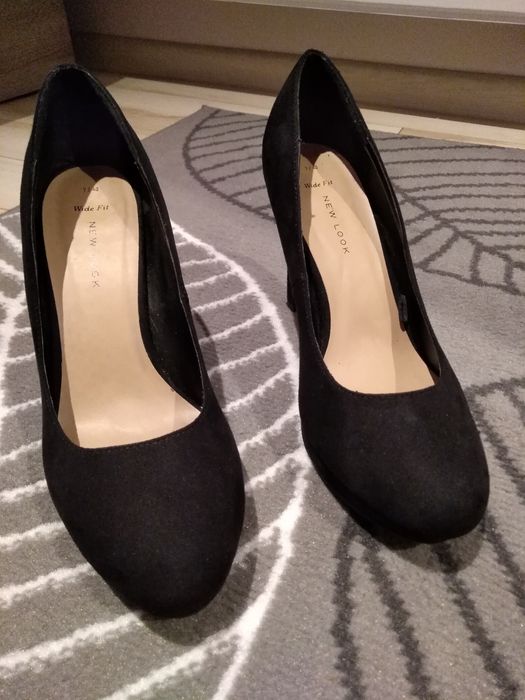 Czarne szpilki New Look