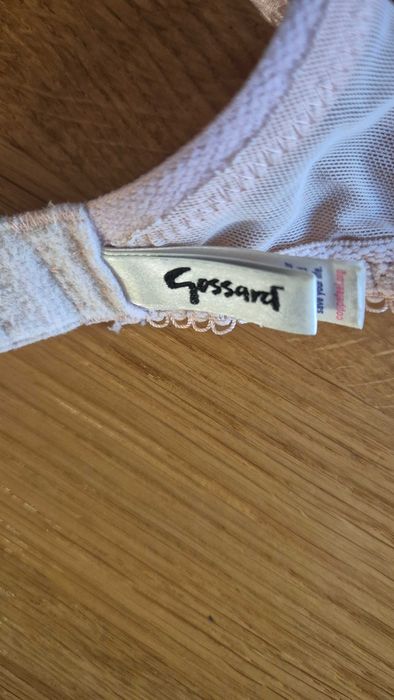 Gossard superboost lace plunge biustonosz beżowy 70F