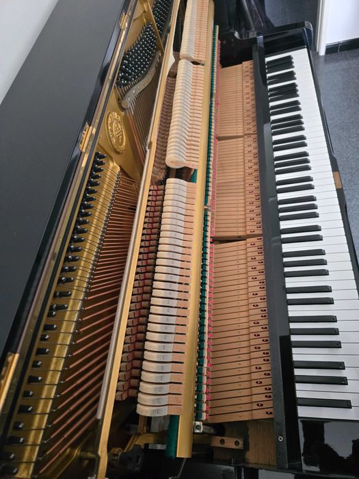 Yamaha U1H - Certificado Oficial Yamaha Japão (Restaurado)