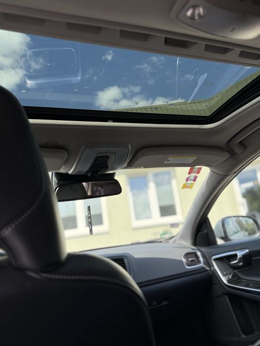 Volvo v 60 2.4 d-hybryd