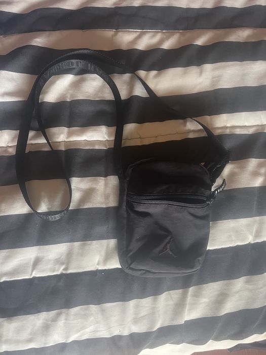 Bolsa Jordan Preta
