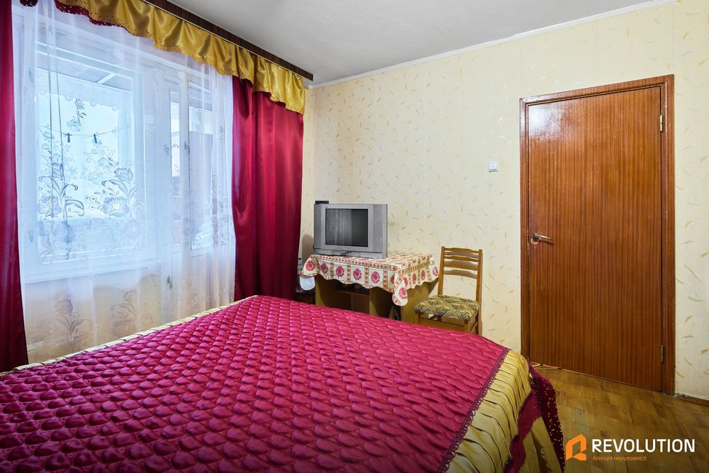 Без %; 3кімнати пр-т Червоної калини 22, державні програми, з ремонтом