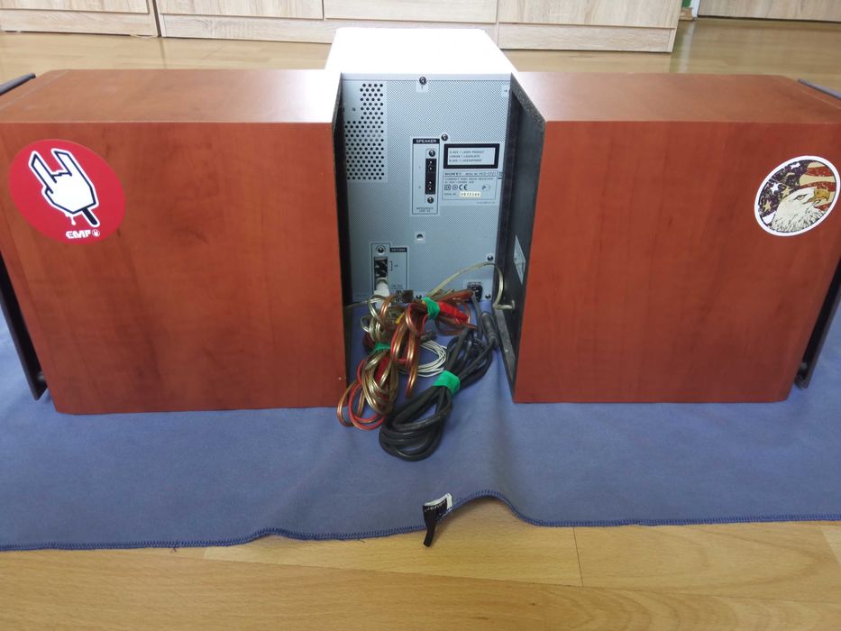 WIeża SONY CMT-CPZ1 w pełni sprawna! CDmp3/radio/tape/AUX stereo